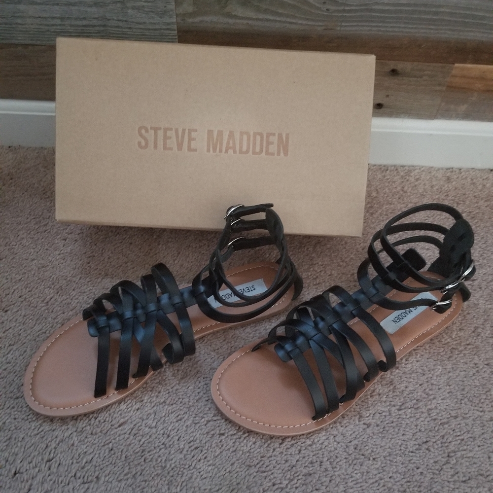 Steve Madden Heroic Black Leather Gladiator Sandal